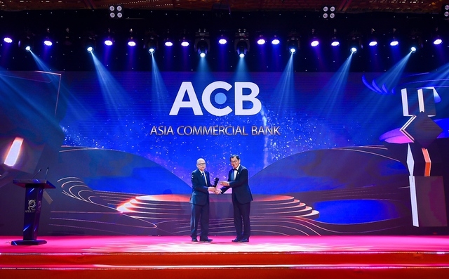 Tin ngân hàng ngày 13/10: Trong một ngày, SCB huy động được 6.000 tỷ đồng tiền gửi Tin ngân hàng ngày 13/10: Trong một ngày, SCB huy động được 6.000 tỷ đồng tiền gửi