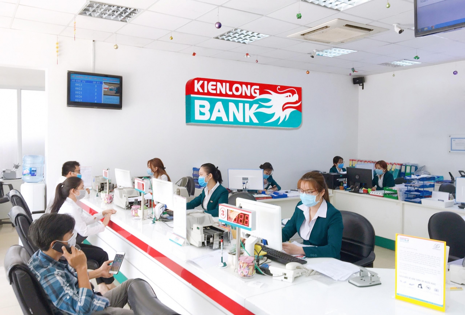 Tin ngân hàng ngày 14/10: Gửi tiết kiệm tại KienlongBank nhận ưu đãi lãi suất lên tới 8,6% Tin ngân hàng ngày 14/10: Gửi tiết kiệm tại KienlongBank nhận ưu đãi lãi suất lên tới 8,6%