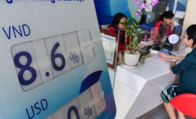Tin ngân hàng ngày 26/10: Những ngân hàng nào tăng lãi suất huy động từ 25/10? Tin ngân hàng ngày 26/10: Những ngân hàng nào tăng lãi suất huy động từ 25/10?