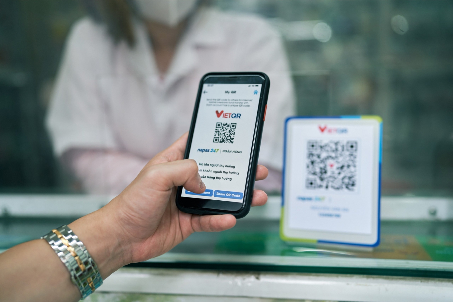 Tin nhanh ngân hàng ngày 17/11: Thêm 6 ngân hàng triển khai thanh toán bằng mã VietQR Tin nhanh ngân hàng ngày 17/11: Thêm 6 ngân hàng triển khai thanh toán bằng mã VietQR