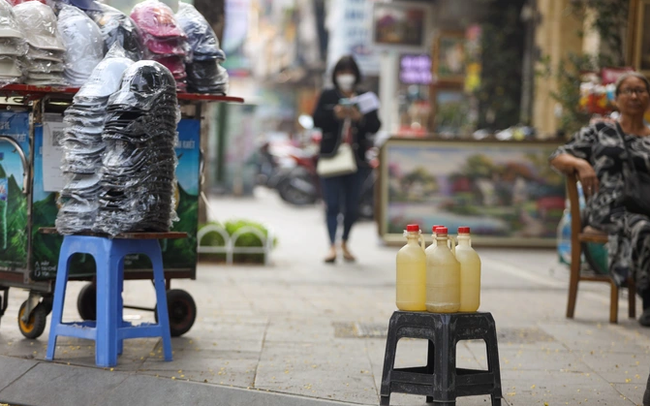 Hà Nội tăng cường xử lý tình trạng kinh doanh xăng dầu tự phát Hà Nội tăng cường xử lý tình trạng kinh doanh xăng dầu tự phát