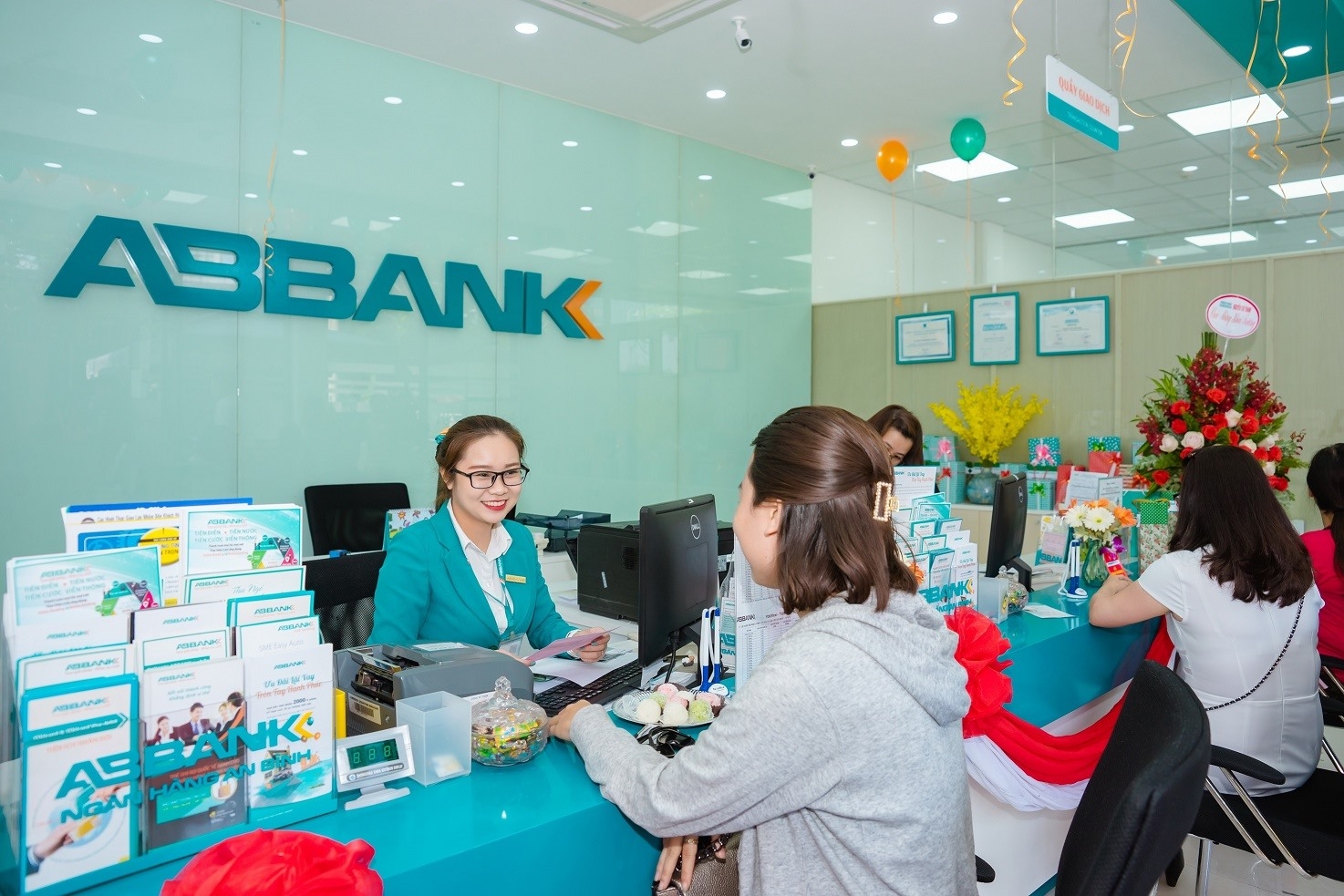 Tin nhanh ngân hàng ngày 19/12: Đầu năm 2022, SHB bầu thành viên  HĐQT mới