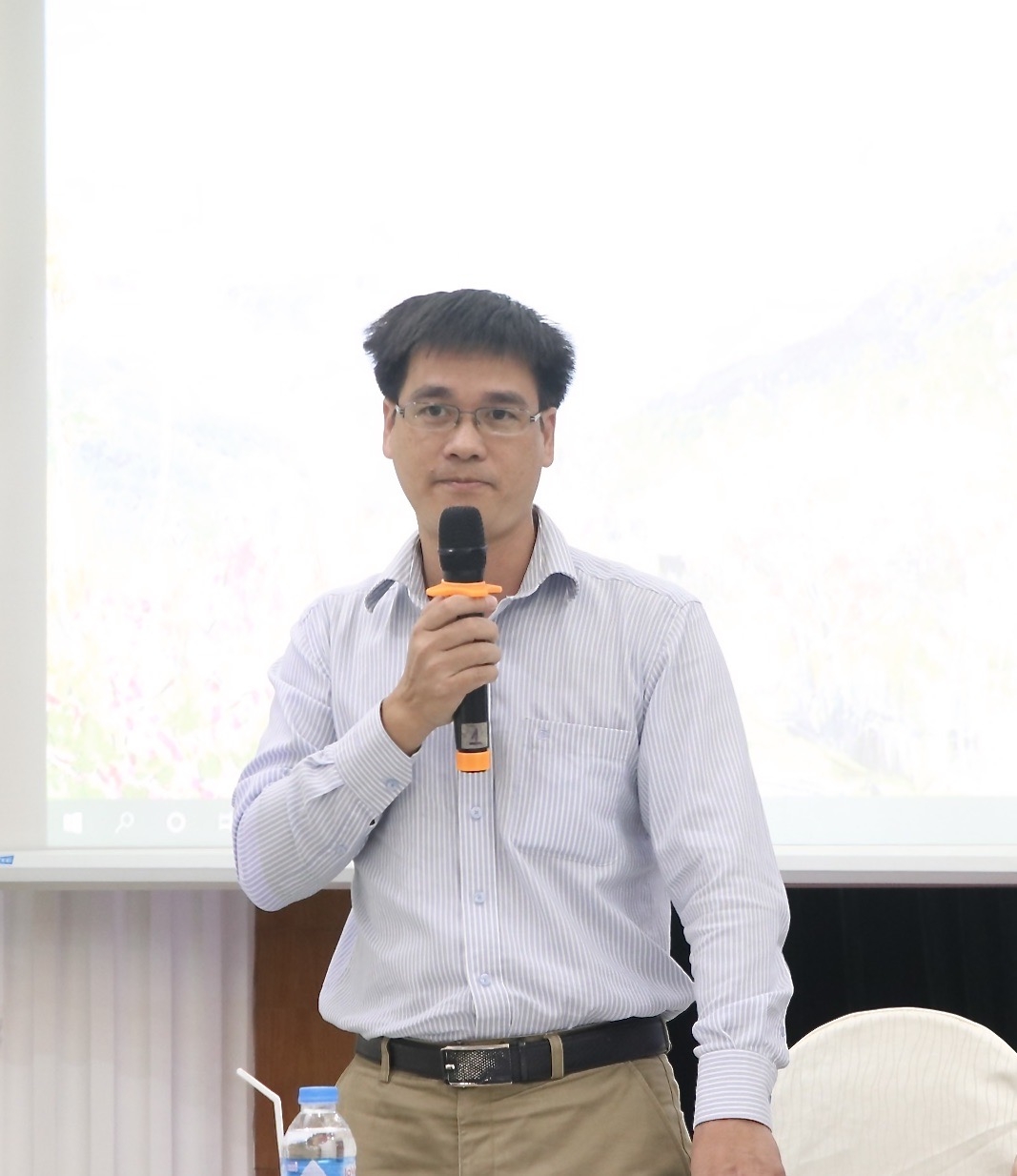 TS. Lê Minh Thống, Phó Trưởng khoa Kinh tế - Quản trị Kinh doanh, trường Đại học Mỏ - Địa chất Hà Nội