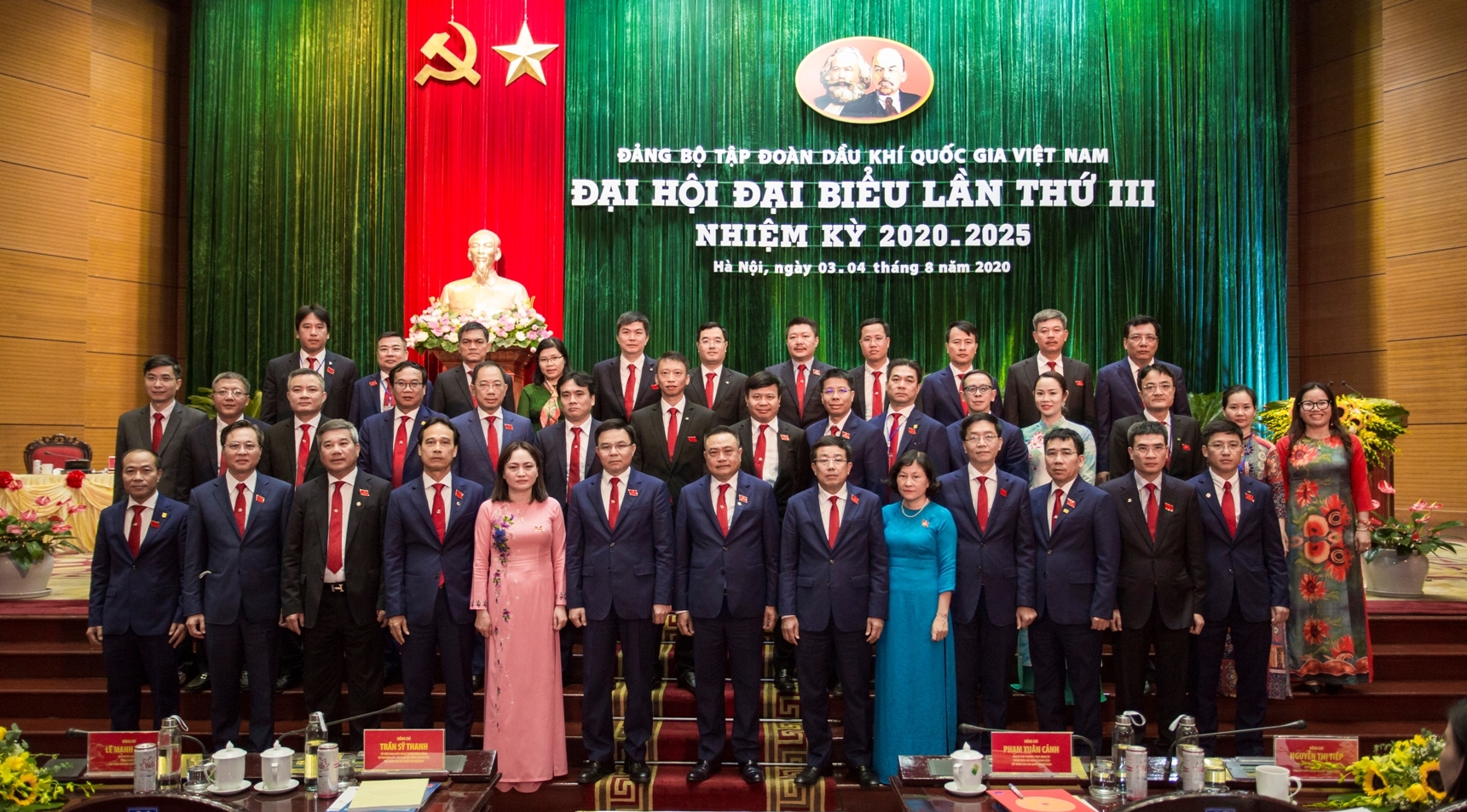 phat huy moi nguon luc quyet tam hoan thanh muc tieu nhiem vu duoc dang va nhan dan giao pho xung dang la tru cot cua nen kinh te dat nuoc