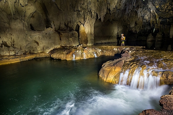Khám phá top 6 hang động đẹp nhất Việt Nam kham pha top 6 hang dong dep nhat tai viet nam