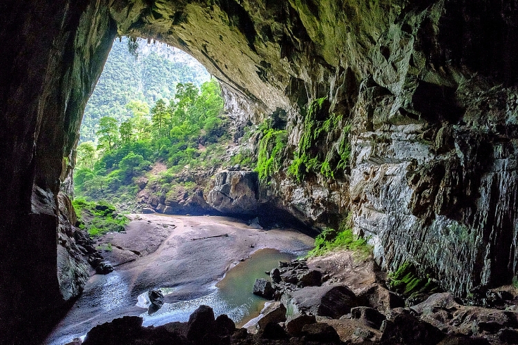 Khám phá top 6 hang động đẹp nhất Việt Nam kham pha top 6 hang dong dep nhat tai viet nam
