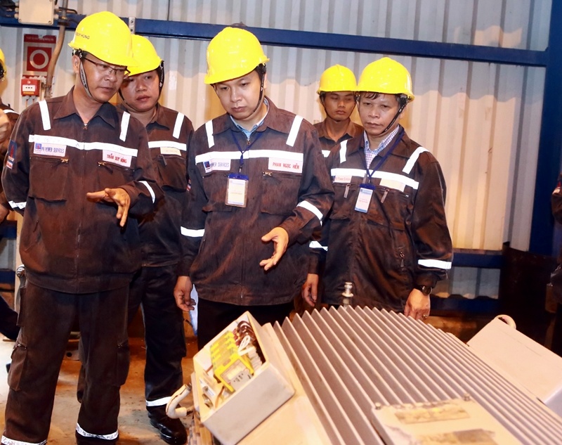 chum anh pvps trung tu nha may dien ca mau 1