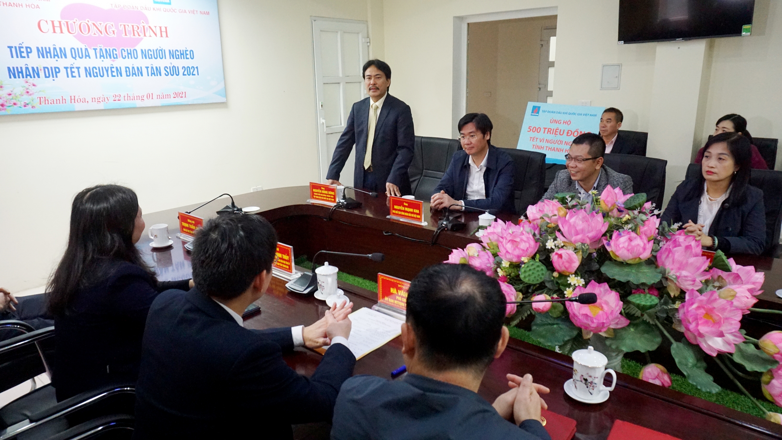 Petrovietnam chung tay chăm lo Tết vì người nghèo tại Thanh Hóa