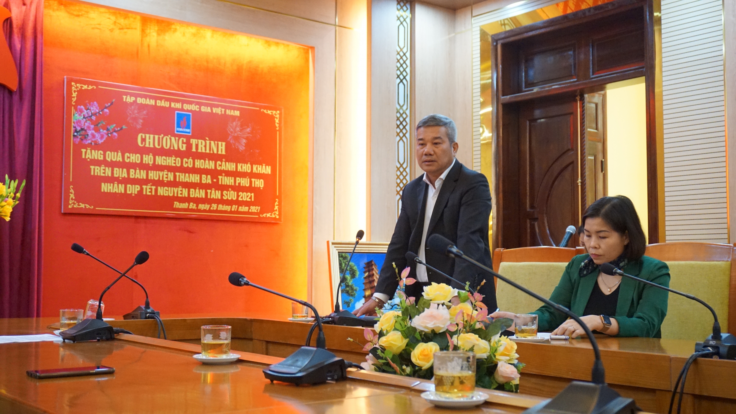 Petrovietnam chung tay hỗ trợ chương trình Tết vì người nghèo tại Phú Thọ