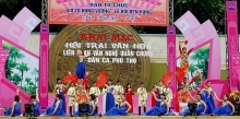 co quan tap doan gianh giai nghe thuat dac biet xuat sac tai lien hoan tieng hat nhung nguoi di tim lua khu vuc phia bac
