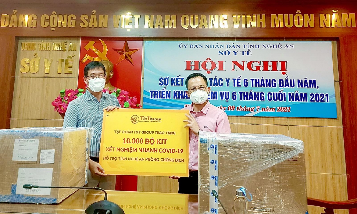 T&T Group hỗ trợ trên 180.000 bộ kit xét nghiệm nhanh COVID-19 giúp các địa phương phòng, chống dịch