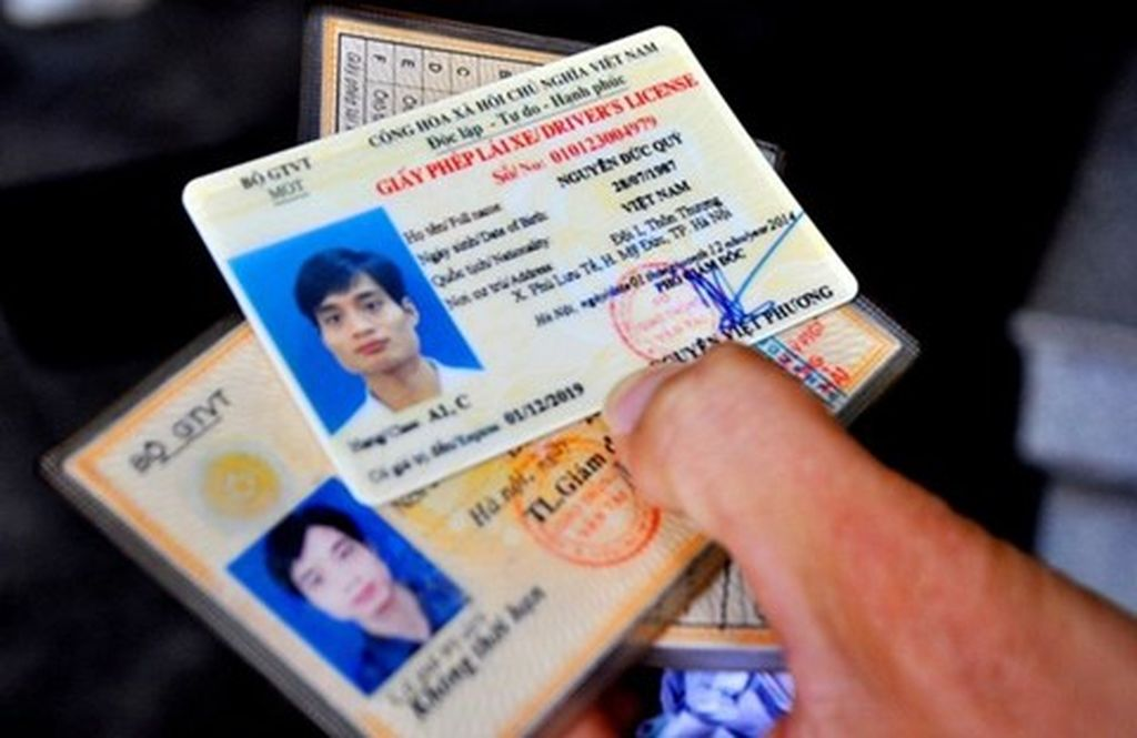 Điều kiện để cấp đổi, cấp lại Giấy phép lái xe hết hạn cho người ở khu vực áp dụng Chỉ thị 16