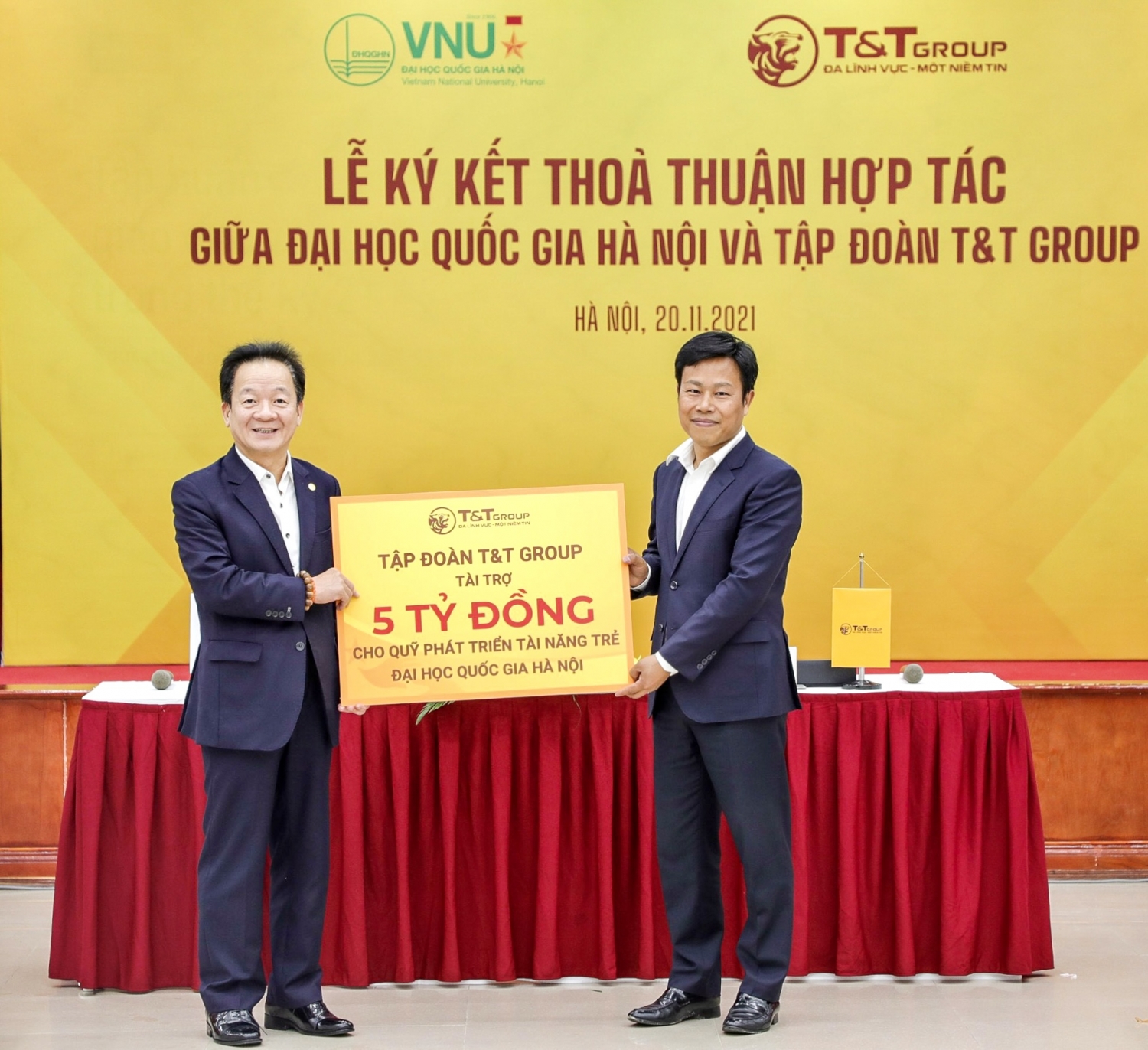 T&T Group hợp tác chiến lược với Đại học Quốc gia Hà Nội T&T Group hợp tác chiến lược với Đại học Quốc gia Hà Nội