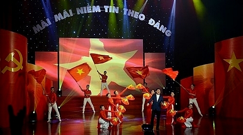 dac sac chuong trinh nghe thuat mai mai niem tin theo dang