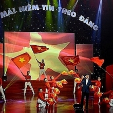 dac sac chuong trinh nghe thuat huyen thoai me