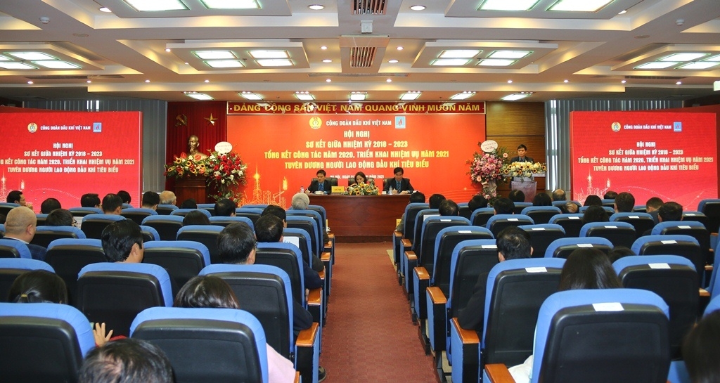 CĐ DKVN bản lĩnh, đoàn kết, sáng tạo vì sự phát triển bền vững của Petrovietnam