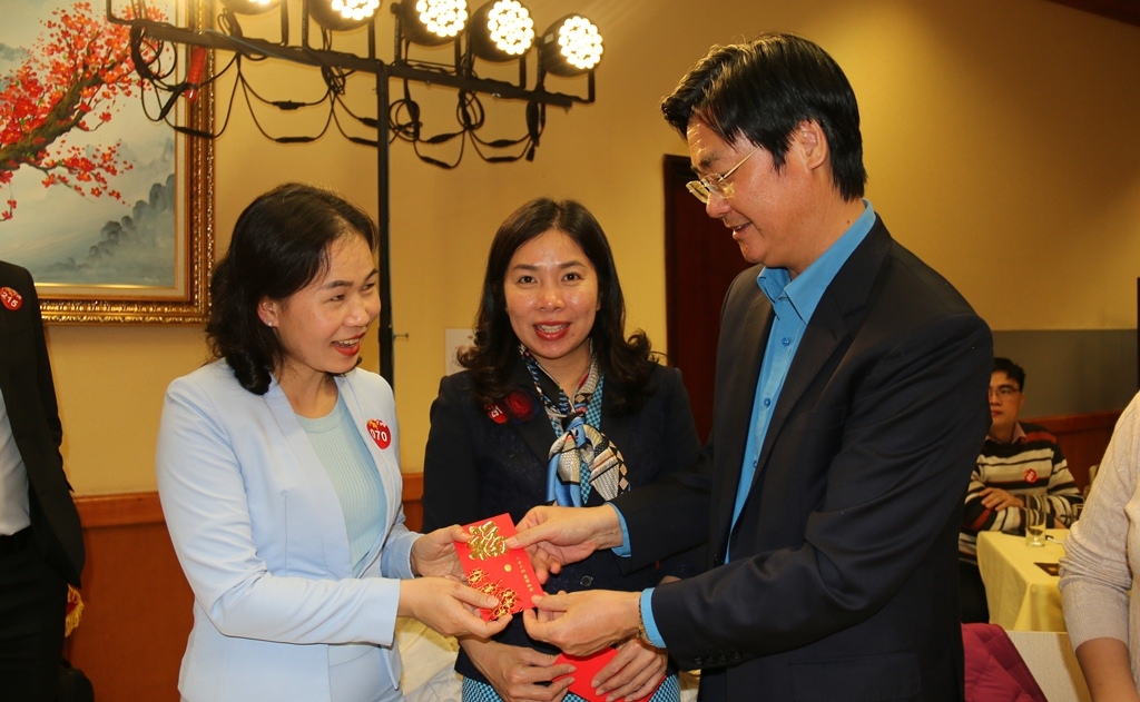 Ấm áp “Xuân nghĩa tình Dầu khí - Kết nối yêu thương” năm 2021