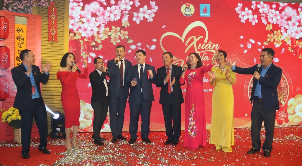 Ấm áp “Xuân nghĩa tình Dầu khí - Kết nối yêu thương” năm 2021