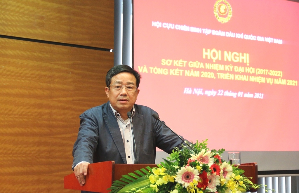 Hội CCB Tập đoàn tổ chức sơ kết giữa nhiệm kỳ 2017-2022, triển khai nhiệm vụ năm 2021
