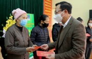 Chương trình “Xuân yêu thương - Tết sẻ chia” tại huyện Tân Lạc, tỉnh Hoà Bình