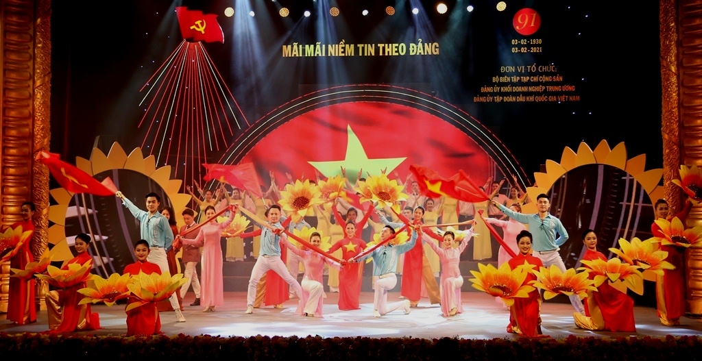 Petrovietnam đồng hành cùng chương trình nghệ thuật “Mãi mãi niềm tin theo Đảng”