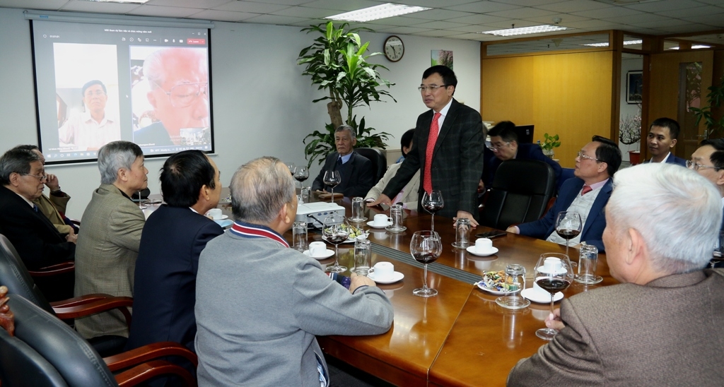 Lãnh đạo Petrovietnam thăm và chúc Tết Hội Dầu khí Việt Nam