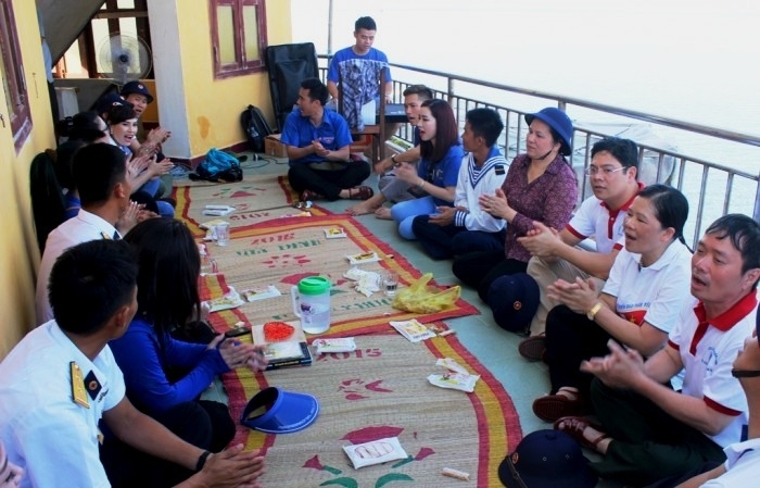 Nhiều hoạt động gắn với biển đảo quê hương