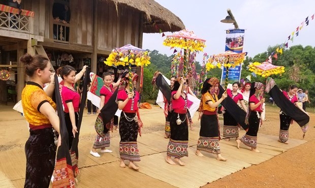 Nhiều hoạt động gắn với biển đảo quê hương
