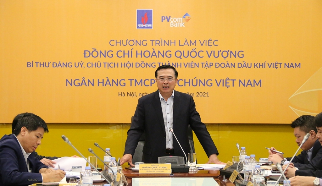 Chủ tịch HĐTV Petrovietnam Hoàng Quốc Vượng làm việc với PVcomBank