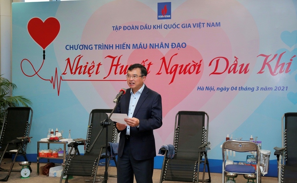 Chủ tịch HĐTV Petrovietnam Hoàng Quốc Vượng kêu gọi toàn thể người lao động Dầu khí tham gia hiến máu