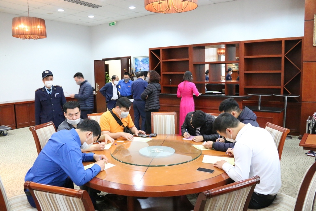 Chủ tịch HĐTV Petrovietnam Hoàng Quốc Vượng kêu gọi toàn thể người lao động Dầu khí tham gia hiến máu