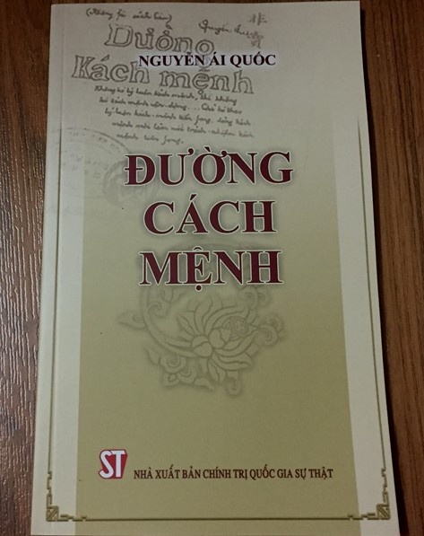 gioi thieu bao vat quoc gia duong cach menh tai ngay sach viet nam
