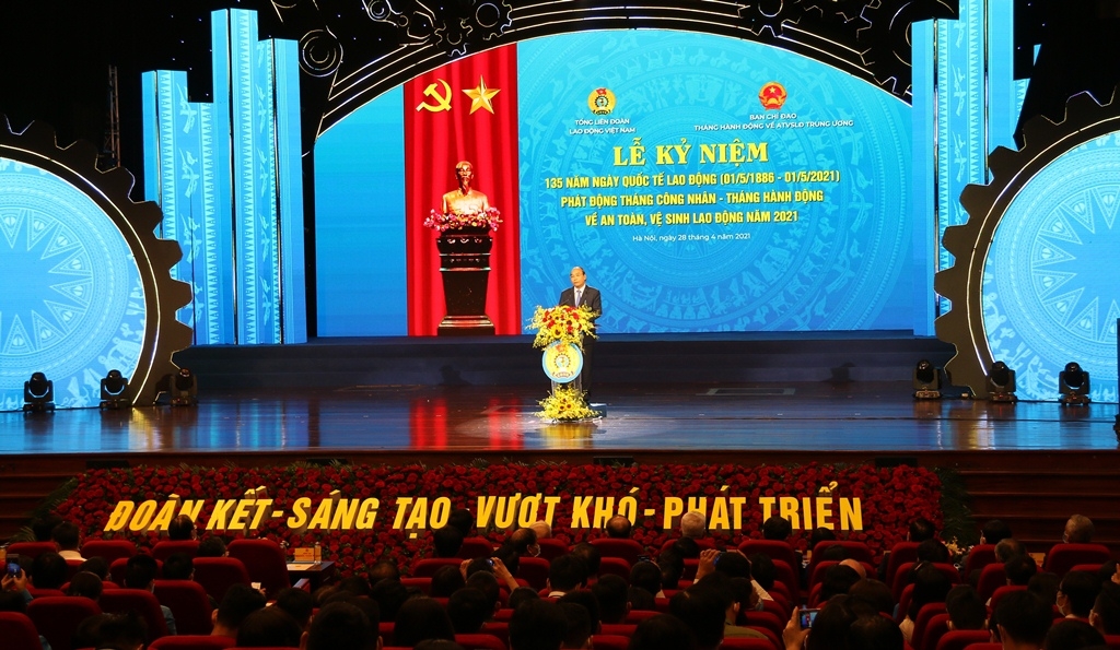 Đoàn đại biểu CĐ DKVN tham dự Lễ phát động Tháng Công nhân và Tháng hành động về An toàn, vệ sinh lao động năm 2021