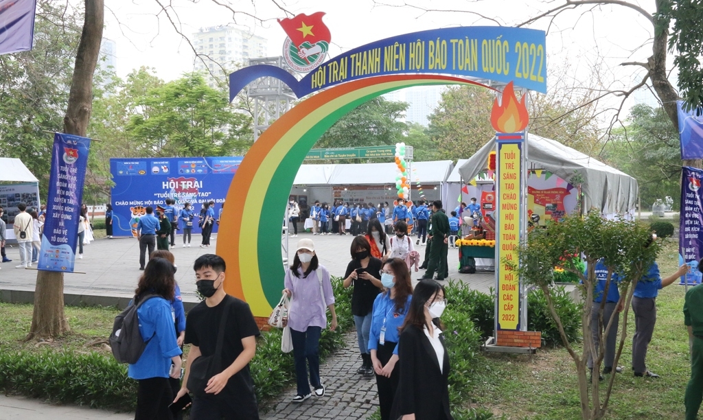 Báo chí Việt Nam đoàn kết, chuyên nghiệp, hiện đại và nhân văn Báo chí Việt Nam đoàn kết, chuyên nghiệp, hiện đại và nhân văn