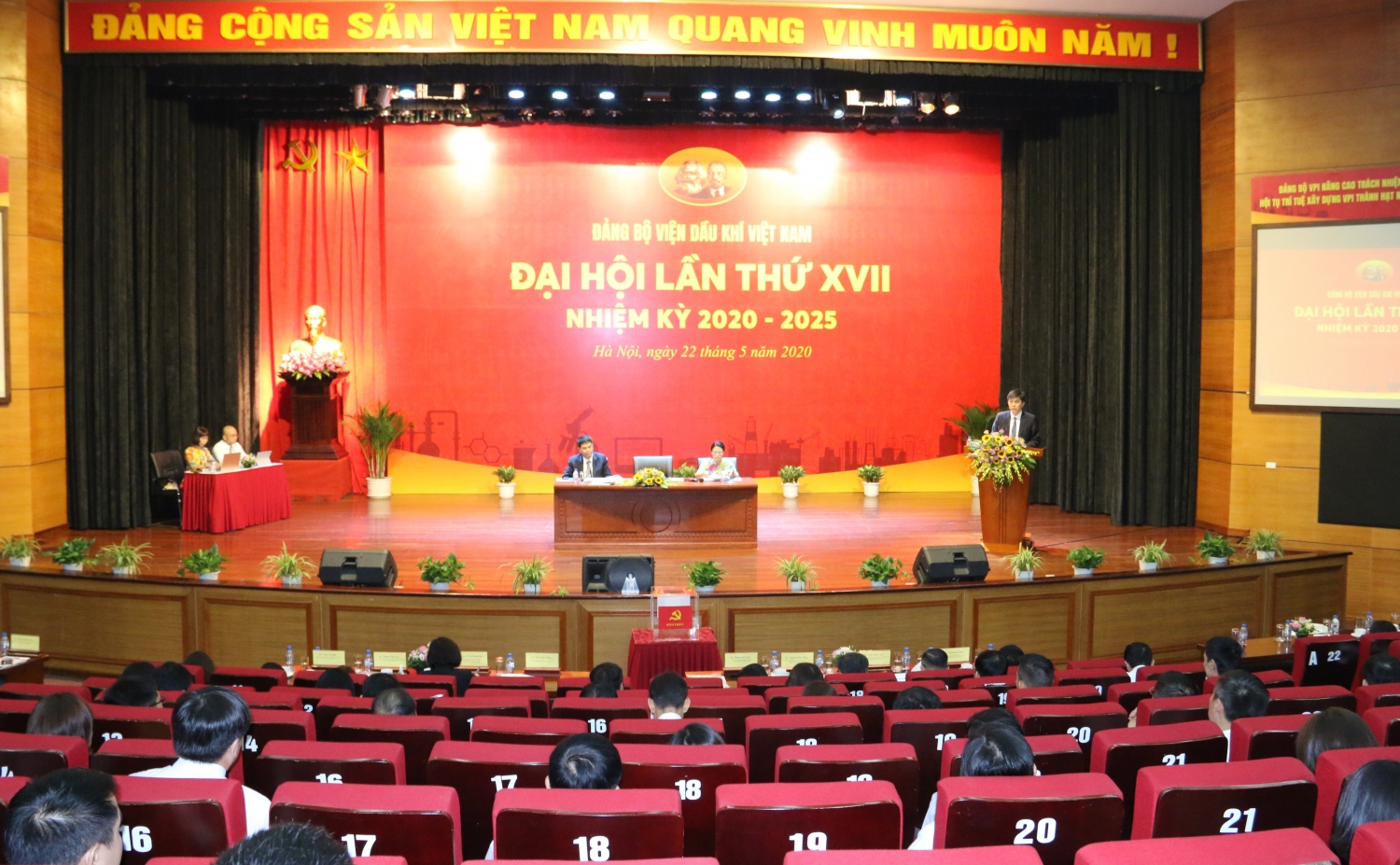 phat trien vpi thanh hat nhan doi moi sang tao