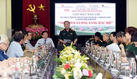 ptsc phoi hop to chuc trao giai nhung tam guong binh di ma cao quy lan thu xi