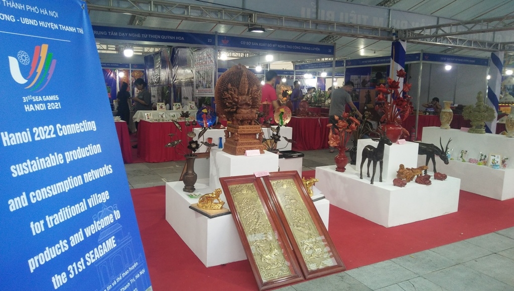 Hà Nội kết nối sản xuất và tiêu dùng bền vững sản phẩm làng nghề truyền thống