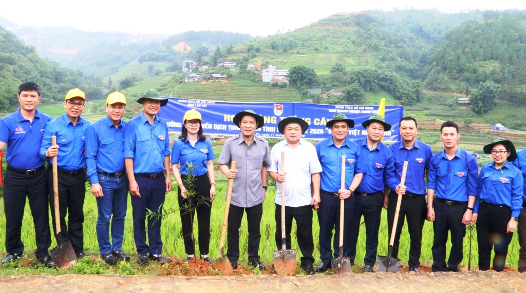tuoi tre dau khi tham ra chien dich thanh nien tinh nguyen he 2020
