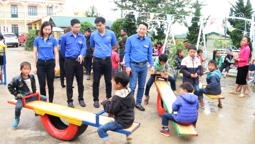 tuoi tre dau khi tham ra chien dich thanh nien tinh nguyen he 2020