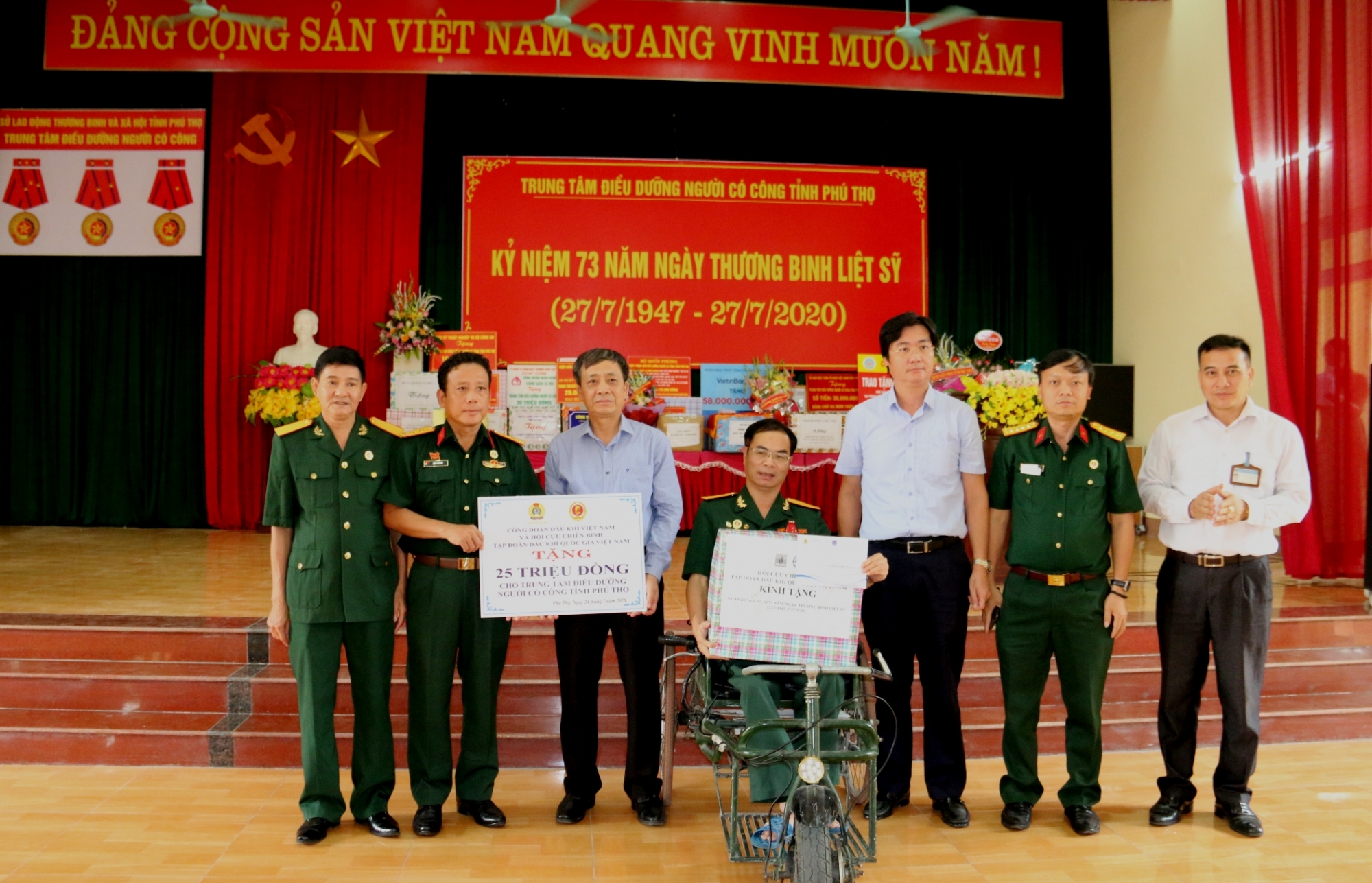 hoi ccb tap doa n tri an nguoi co cong tinh phu tho