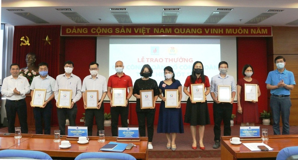 Vai trò của Công đoàn trong việc triển khai thực hiện tái tạo văn hóa Petrovietnam và thực hiện 5S