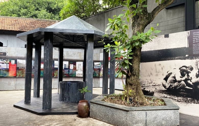 Câu chuyện về các chiến sĩ yêu nước qua trưng bày “Thắp lửa yêu thương” Câu chuyện về các chiến sĩ yêu nước qua trưng bày “Thắp lửa yêu thương”