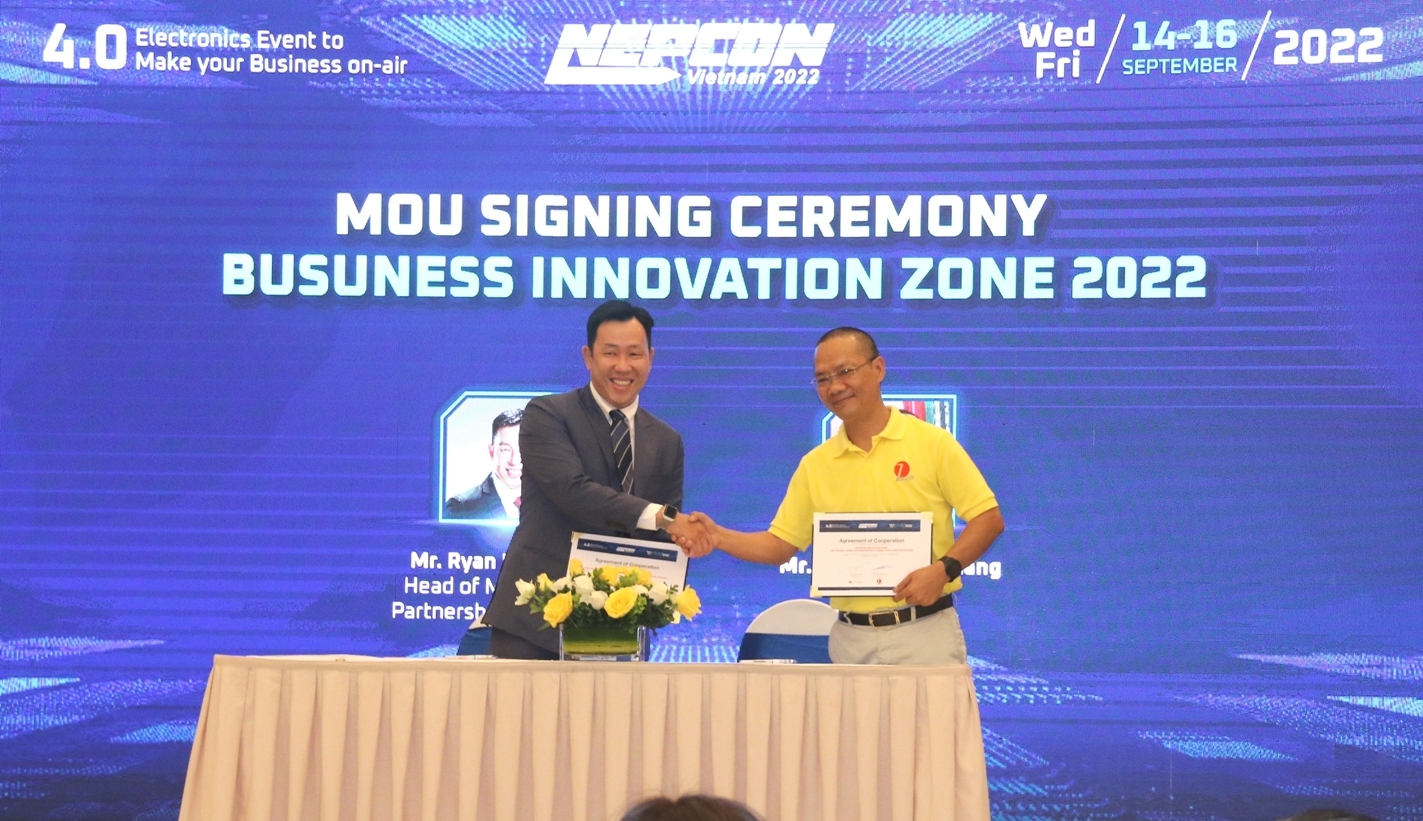 Diễn đàn Điện tử Việt Nam năm 2022: Phát triển bền vững 4.0 cho ngành điện tử