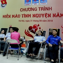 dmc ung ho dong bao bi lu lut tai dien bien