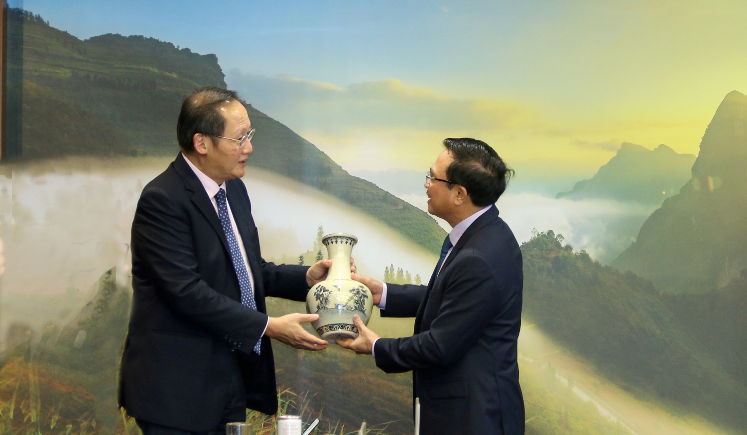 Petrovietnam và Singapore thúc đẩy tăng cường hợp tác năng lượng tại Việt Nam
