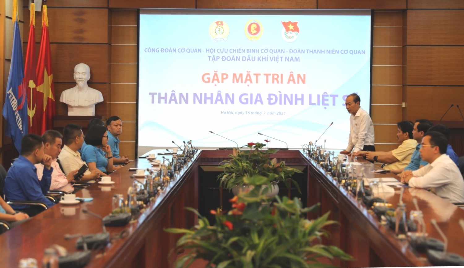 Hội CCB Cơ quan Tập đoàn triển khai sinh hoạt chuyên đề “Đoàn kết - Kỷ cương - Sáng tạo - Hiệu quả”