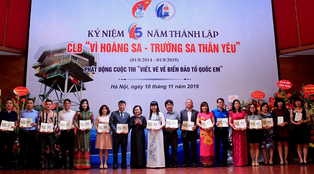 ket noi nhung trai tim huong ve bien dao thieng lieng cua to quoc
