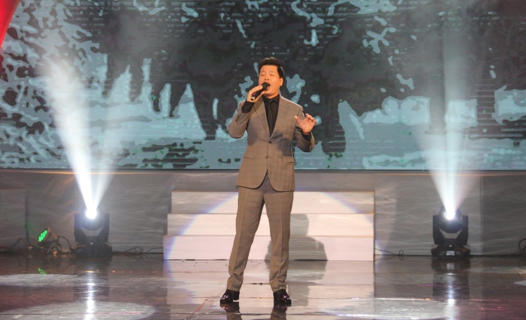 dac sac chuong trinh nghe thuat ket doan toan dan