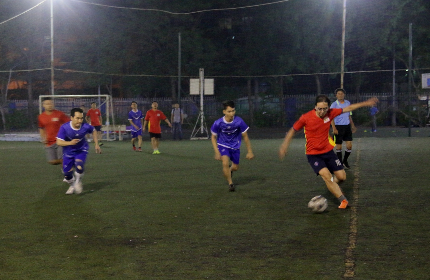 soi noi giai bong da pvep 2019