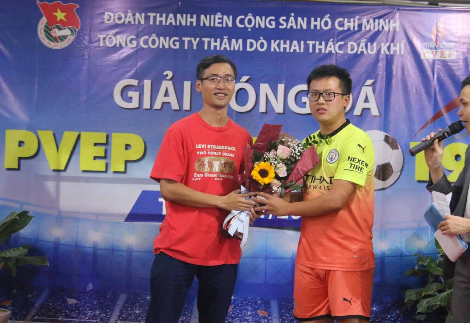 Sôi nổi Giải bóng đá PVEP 2019 soi noi giai bong da pvep 2019